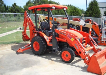  Kubota B26 2007 Kubota B26

Tillverkare: Kubota
Modell: B26
r: 2007
ppettider: 145,7
Transmission: Hydrostatisk
Enhet: 4WD