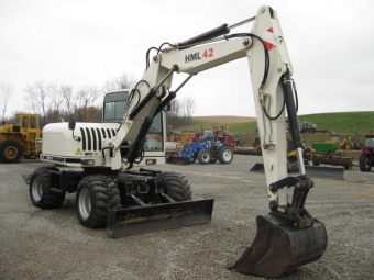  vrigt 2004 TEREX HML42 2004 TEREX HML42

Tillverkare: TEREX
Modell: HML42
r: 2004
ppettider: 1244
Net Hstkraft (HP): 91 till 100