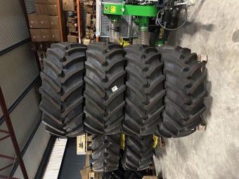 TRELLEBORG TM 1000 650/65X34 2ST Trelleborg TM1000 High Power IF 650/65R34 