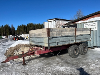 Tippvagn KMA 12 ton med bromsar KMA Tippvagn 12 ton boggie Tipp
Hydr.bromsar