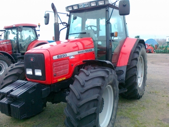 TRAKTOR MF 6290 4WD -00 Massey Ferguson MF 6290 4WD -00 650X38 DUBBELMONTAGE