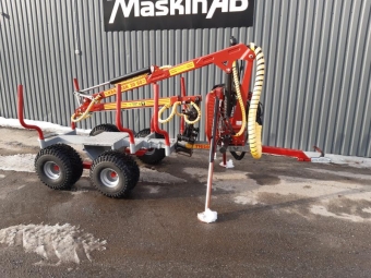 KRANMAN T1650 HYDRAL TIMMERVAGN vrigt KRANMAN T1650 HYDRAL TIMMERVAG 30-60 Kran 2-spak mekanisk
Krandmpare
Hyd stdben
50 mm kuldrag
Kan ndras till Bla Hitchdrag