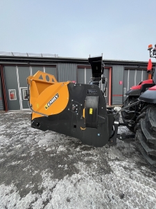 EMILY SIGMA EVOLUTION ST-BM DEMO vrigt EMILY SIGMA SLJER VRAN LTT DEMOKRDA STRMASKIN.
KAN MONTERAS P LASTARE ELLER BAK P 3-PUNKT MED ADAPTER.
HYDRAULISKDRIFT.
VLJ MELLAN TRIMA FSTE  ELLER ST-BM FSTE.
KRVER EN FRI RETUR OCH MINST 75L/MIN OCH 220BAR.