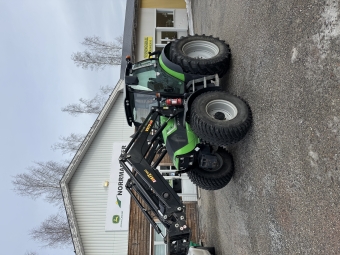 Traktor Deutz Agtrotron TTV 430 DCR med Veto-Lastare Deutz-Fahr Agtrotron TTV 430 DCR 