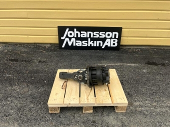 ROTATOR INDEXATOR GV12 MED BROMSLNK vrigt ROTATOR INDEXATOR GV12 MED BRO obetydligt anvnd idexator rotator.
45mm tapp 
80mm infstning