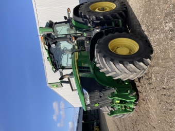 JOHN DEERE 7R 330 C-PRO TRAKTOR 50 KM FR.LYFT John Deere 7R 330 C-PRO TRAKTOR 50 KM FRONTLYFT  AUTOTRAC SF1 KLAR  ULTIMATE KOMFORT STOL  COMMANDPRO
710/75X42 620/75X30  5 DUBB.UTTAG  540E/1000/1000E  JD JOYSTICK
LUFRBROMS  VAGNSBROMS  IMMOBOLIZER 
...
MNR 28293
...
PRIS EXKL. MOMS: 2.035.000:-
...
Vi reserverar oss fr felskrivning. Kontakta alltid oss innan du ker och tittar, s vi kan skerstlla att maskinen finns p plats.
