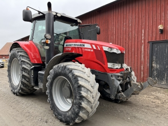 MASSEY FERGUSSON 7718 DYNA VT TRAKTOR FR.LYFT PTO Massey Ferguson 7718 DYNA VT TRAKTOR TRIMBLE GPS  FRONTLYFT PTO 2 DV. UTTAG  4 DV. UTTAG BAK
650/65X38 CA 60% 540/65X28  LS  HYDR. BROMS
...
MNR 38581
...
PRIS EXKL. MOMS: 925.000:-
...
Vi reserverar oss fr felskrivning. Kontakta alltid oss innan du ker och tittar, s vi kan skerstlla att maskinen finns p plats.
