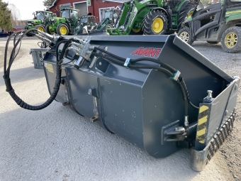 Klaffskopa Avant 800 Liter (A414035) Avant Klaffskopa 800 Liter 