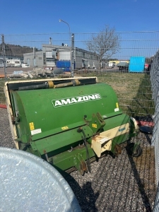 AMAZONE 180 SLAGHACK MED UPPTAGARE Amazone 180 SLAGHACK MED UPPTAGARE SLAGHACK MED UPPTAGARE 180 CM HYDR TMMNING
...
MNR 37658
...
PRIS EXKL. MOMS: 19.000:-
...
Vi reserverar oss fr felskrivning. Kontakta alltid oss innan du ker och tittar, s vi kan skerstlla att maskinen finns p plats.
