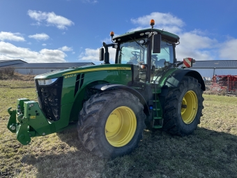 JOHN DEERE 8400R E23 TRAKTOR 50 KM FR.LYFT John Deere 8400R E23 TRAKTOR 50KM FR.LYFT FR.LYFT  E23 VXELLDA  ACS  TLS  AUTOTRAC TRELLEBORG IF 900/60X42 710/60x34  50 KM 
10" SKRM  5 DUBB.UTTAG  LEDBELYSNING  KYLSKP  JD JOYSTICK
LUFTBROMS  VAGNSBROMS
...
MNR 23335
...
PRIS EXKL. MOMS: 2.495.000:-
...
Vi reserverar oss fr felskrivning. Kontakta alltid oss innan du ker och tittar, s vi kan skerstlla att maskinen finns p plats.



