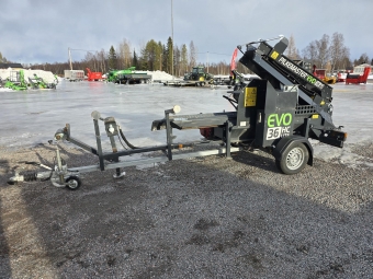 Pilkemaster Evo 36 HCLite BM 15 hk 80km/h Pilkemaster EVO 36 HCLite BM 80km/h Extrautrustad med:
Elstart
Hydr.inmatningsrulle
328 Transportunderrede 80 km/h inkl. registeringsbesiktning REG.NR: HCS58R

Besiktigas senast
2027-05-31