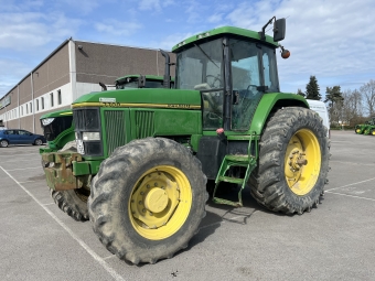 JD 7700 4WD TRAKTOR, BEG John Deere 7700 
