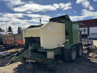 Inplastarpress Krone combipack 1500 Krone Combipack 1500 Mattor 500 bal.
Pickup helrenoverad fr 1000 bal sen.
