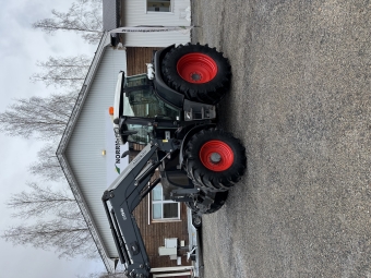 Fendt 415 Vario vrigt Fendt 415 Vario med quicke Q56 