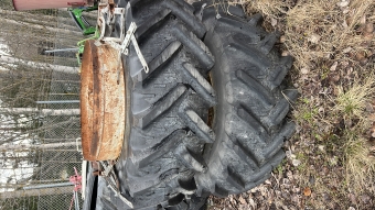 Dubbelmontage 20.8R38 vrigt 20.8R 38 