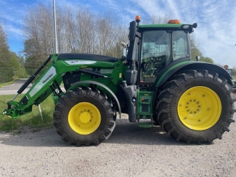 JOHN DEERE 6250R C-PRO TRAKTOR 50 KM FR.LYFT PTO (KUND) John Deere 6250R C-PRO TRAKTOR 50 KM JOHN DEERE 6250R Med Frontlyft/PTO, Frontlastare Q7, GPS, Ledljus
50 km, Krspak, Dck 710/70-42 bak 600/70-30 fram
Stock Dubbelmontage bak 650/85-38 TRELLEBORG 95%
Stock Dubbelmontage fram 600//70-30 TRELLEBORG 95%
Kundfrmedling
...
MNR 31121
...
PRIS EXKL. MOMS: 2450.000:-
...
Vi reserverar oss fr felskrivning. Kontakta alltid oss innan du ker och tittar, s vi kan skerstlla att maskinen finns p plats.


