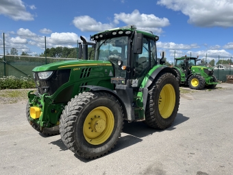 JOHN DEERE 6155R AP TRAKTOR 50 KM FR.LYFT PTO (KUND) John Deere 6155R AP TRAKTOR 50 KM FR.LYFT KUNDFRMEDLING
...
FR.LYFT  PTO  AP  50 KM  AUTOTRAC SF1 KLAR  EJ MOTTAGARE
650/65X42 540/65X30 NOKIAN NDI  TLS  HCS  ELSPEGEL  
3 DUBB.UTTAG  BROMSAR FRAM  4600 PROCESSOR  
VRIDB.FRAMSKRMAR  HMS  CLIMA TRAC  
IMMOBOLIZER  JD ELSERVO 3-F  3:E F P BAKSKRM  
2 KRETS VAGNSBROMS  EXTRA OLJA 14l  PREM.BELYSNING
...
MNR 24627
...
PRIS EXKL. MOMS: 1.289.000:-
...
Vi reserverar oss fr felskrivning. Kontakta alltid oss innan du ker och tittar, s vi kan skerstlla att maskinen finns p plats.
