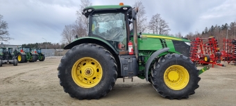 JOHN DEERE 7230R AP TRAKTOR FR.LYFT PTO John Deere 7230R TRAKTOR RNTEKAMPANJ COMMANDWIEW  COMMANDARM  AP  TLS  650/85X38 CA 35%  600/70X30 NYA BKT
PREMIUM RADIO  174l PUMP  4 DUBB.UTTAG  540E/540/1000E  PREMIUM BELYSNING
ELSPEGEL  FRI RETUR  LS  JOYSTICK  BELYSNING FRONTLYFT  ALARM 
HYTTFJDRING  TOUCHSKRM  SF 3000
...
MNR 14344
...
PRIS EXKL. MOMS 789.000:-
...
Vi reserverar oss fr felskrivning. Kontakta alltid oss innan du ker och tittar, s vi kan skerstlla att maskinen finns p plats.

3 av tta  uttag funkar/AS
Fr,PTO gr t fel hll 
