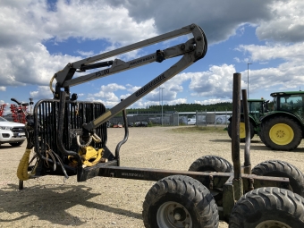 TREJON MF 80 HUGGARVAGN 510 PARALELLKRAN Multiforest 80 HUGGARVAGN 510 PARALELLKRAN RADIOVINSCH  LTTVIKTSPAKET 2-SPAK  400X15.5 BOGGI
MOTORSGSFSTE  VERKTYGSLDA
...
MNR 14474
...
PRIS EXKL. MOMS: 89.000:-
...
Vi reserverar oss fr felskrivning. Kontakta alltid oss innan du ker och tittar, s vi kan skerstlla att maskinen finns p plats.
