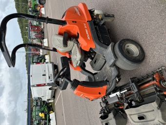 JACOBSEN CLIPS 322 GREENKLIPPARE (KUND)KLAR Jacobsen CLIPS 322 GREENKLIPPARE MNR 38550
...
PRIS EXKL. MOMS: 65.000:-
...
Vi reserverar oss fr felskrivning. Kontakta alltid oss innan du ker och tittar, s vi kan skerstlla att maskinen finns p plats.
