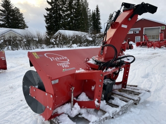 Snfrs Tokvam F200 THS Pro med kastlngdsjustering Tokvam F200 THS PRO Snfrs 1000varv
3-punkt KAT 1/2
Valfritt fste