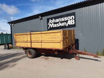 TIPPVAGN PLTBOTTEN 7TON vrigt TIPPVAGN PLTBOTTEN 7ton 14,0-16 Dck
210x410x100 Flak