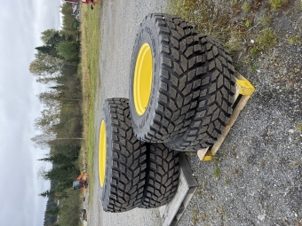 Nokian Hakkapeliitta TRI 480/80R38 400/80R28 vrigt Nokian 480/80R38 & 400/80R28 