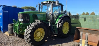 JOHN DEERE 6920 AP TRAKTOR FR.LYFT John Deere 6920 AP TRAKTOR FR.LYFT FRONTLYFT ZUIDBERG 3,5T KOPPLAD P TIPPUTTAG 
580/70X38  540/65X28  COMMANDARM  AP  TLS
3 DUBB.UTTAG  HYDR.V.BROMS
...
MNR 26539
...
PRIS EXKL. MOMS: 385.000:-
...
Vi reserverar oss fr felskrivning. Kontakta alltid oss innan du ker och tittar, s vi kan skerstlla att maskinen finns p plats.
