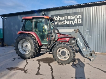 CASE JXU 105 L Q35 LASTARE SKOGSBYGGD vrigt CASE JXU 105 L Q35 Skogsbygg Vndbar frarplats Bakrutekil
Kopplings fri F/B
Quicke Q35 Euro Sms hyd lsning 3-e funk dmpare
540/65R38 440/65R24
2x dubbelverkand uttag bak + fri retor
Hydrualisk slpvagns broms
Motorvrmare 220v
