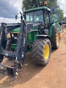 JOHN DEERE 6310 PQ+ TRAKTOR John Deere 6310 PQ+ TRAKTOR TRIMA LASTARE 3.0+ EURO SMS  PQ+  540/65X38  480/65X24  TLS  AC  
LUFTSTE  96 LITERS PUMP  540E  SKRMFRLNGARE  BAKSTYCKEBELYSNING  
ROT.V.LJUS  MULTIEL PASS.STE  3 DUBB.UTTAG  HYDR.VAGNSBROMS
...
MNR 3661
...
PRIS EXKL. MOMS: 299.000:-
...
Vi reserverar oss fr felskrivning. Kontakta alltid oss innan du ker och tittar, s vi kan skerstlla att maskinen finns p plats.
