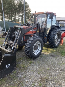MF 365 TRIMA 1320 BUKPLT vrigt MASSEY FERGUSON 365 4WD UPPDRAG 239000 ex moms
STR I SIKE 0934-15100
BERGSJLASTARE
SKOPA
V-SLUNGA
PALLGAFFEL