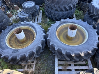 Dubbelmontage p flg Goodyear 520/85R42 New Holland GoodYear Dubbelmontage New Holland 