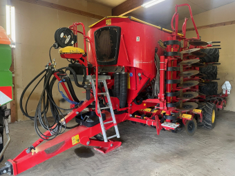 VÄDERSTAD SPIRIT 600C SÅMASKIN Väderstad SPIRIT 600C SÅMASKIN MNR 25399
...
PRIS EXKL. MOMS: 1.095.000:-
...
Vi reserverar oss för felskrivning. Kontakta alltid oss innan du åker och tittar, så vi kan säkerställa att maskinen finns på plats.
