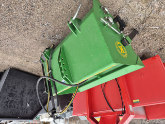 KELLFRI SANDSPRIDARE Kellfri SANDSPRIDARE MNR 39106
...
PRIS EXKL. MOMS: 18.000:-
...
Vi reserverar oss för felskrivning. Kontakta alltid oss innan du åker och tittar, så vi kan säkerställa att maskinen finns på plats.
