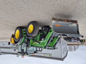 JOHN DEERE 5090R TRAKTOR (KUND) John Deere 5090R TRAKTOR (KUND) KUNDFÖRMEDLING
...
TRIMA Q4S  OPTIMAL SP 1000 SANDSPRIDARE  FJÄRÅS 285 VIKPLOG
...
MNR 25466
...
PRIS EXKL. MOMS: 760.000:-
...
Vi reserverar oss för felskrivning. Kontakta alltid oss innan du åker och tittar, så vi kan säkerställa att maskinen finns på plats.
