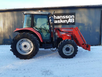 MASSEY FERGUSON 5445-4  MF 894 LASTARE Massey Ferguson 5445 Kopplingsfri F/B 2x snabbväxel
Euro/sms manuell låsning soft dämpare
420/85R34 340/85R24
2x dubbelverkande bak
Hyd släpvagns broms
Steep nos