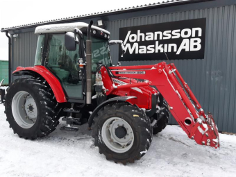 MF 5455-4 PRIVELEGE MF 894 LASTARE Övrigt MF 5455-4 PRIVELEGE MF 894 UPPDRAGSFÖRSÄLJNING
Kopplings fri F/B 
540/65R34 440/65R24 Nya Framdäck
3x dubbelverkande uttag bak+ fri retur
Hydralisk Släpvagns broms
Ålö 894 Lastare Euro/sms/typ3 hyd låsning