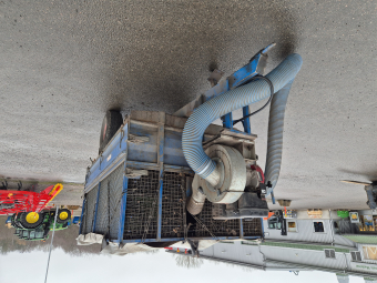 SIRINGE LÖVLASTARVAGN DALUM LÖVSUG (KUND) Övrigt LÖVLASTARVAGN MED LÖVSUG (KUND KUNDFÖRMEDLING
...
SIRINGE LÖVLASTARVAGN  DALUM LÖVSUG
...
MNR 39724
...
PRIS EXKL. MOMS: 19.000:-
...
Vi reserverar oss för felskrivning. Kontakta alltid oss innan du åker och tittar, så vi kan säkerställa att maskinen finns på plats.
