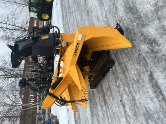 Snöslunga Wieska W253LY med hyd.svängbart torn Wieska Snöslunga W253LY Med hydrauliskt torn
