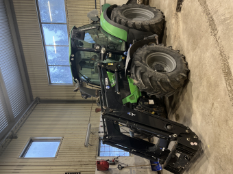Traktor Deutz 6140 Ttw M Lastare Övrigt 6140TTV Steglös Deutz 6140 TTV med bra utrustning.
Frontlastare, frontlyft och PTO.
1 ägare sedan ny.

Ring för mer info.