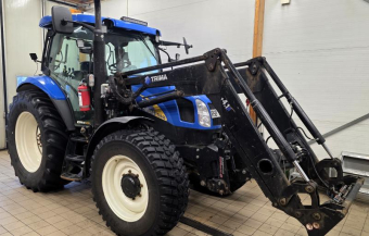 Traktor New Holland T6040 m. Trima +4.1P lastare New Holland T6040 