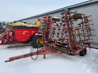 VÄDERSTAD NZF 600 HARV Väderstad NZF 600 HARV EFTERHARV  CB
...
MNR 1768
...
PRIS EXKL. MOMS: 109.000:-
...
Vi reserverar oss för felskrivning. Kontakta alltid oss innan du åker och tittar, så vi kan säkerställa att maskinen finns på plats.
