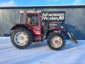 IH 844XL ÅLÖ 5300 LASTARE TYP3 Övrigt IH 844XL ÅLÖ 5300 LASTARE TYP3 185000 ex moms
16,9-34 12,4-28 
Ålö Quicke US 5300 typ 3 fäste och 3-e funktion
Ålö US 5300 pararellförd lastare Fäste Ålö Typ3
2x dubbelverkande uttag bak + fri retur
Hitchkrok
Motorvärmare 220v