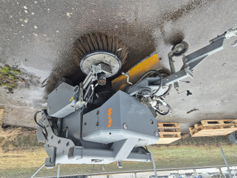 FJÄRÅS FS700 SOPMASKIN Fjärås FS700 SOPMASKIN MNR 21668
...
PRIS EXKL. MOMS: 45.000:-
...
Vi reserverar oss för felskrivning. Kontakta alltid oss innan du åker och tittar, så vi kan säkerställa att maskinen finns på plats.
