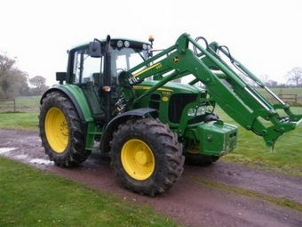  John Deere 6430 2007 John Deeres 6430


 Tillverkare: John Deere
 Modell: 6430
 r: 2007
 Timmar: 426
 Kr: 4WD
 Brnsle: Diesel
 Motor HP: 80-99 hk

Besk vr hemsida www.worldwide-machinery-ltd.com.
 Vi erbjuder attraktiva rabatter och lga transportkostnader