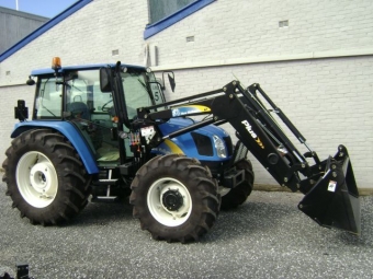  New Holland T5050 2006 NEW HOLLAND T5050


 r 2006
 Tillverkare NEW HOLLAND
 Modell T5050
 Timmar: 305

Besk vr hemsida www.worldwide-machinery-ltd.com.
 Vi erbjuder attraktiva rabatter och lga transportkostnader