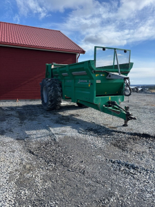 Samson Flex 16 Fastgödselspridare Samson Flex 16 Fastgödselspridare Kuldrag 
Ny växellåda hösten 2025
Diverse delar medföljer

Denna maskin omfattas ej av ML Trygghetsköp 3mån/100tim
Maskinen säljes för kunds räkning utan garanti.
För mer information kontakta din säljare.