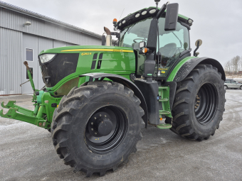 JOHN DEERE 6250R TRAKTOR John Deere 6250R TRAKTOR NYA DÄCK 710/70X42 & 600/70X30
...
MNR 36145
...
PRIS EXKL. MOMS: 1.195.000:-
...
Vi reserverar oss för felskrivning. Kontakta alltid oss innan du åker och tittar, så vi kan säkerställa att maskinen finns på plats.
