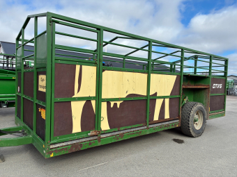 MOVA DTV-6 DJURTRANSPORTVAGN Övrigt MOVA DTV-6 DJURTRANSPORTVAGN INKOMMANDE  BÖRJAN AV APRIL
...
MELLANGRIND
...
MNR 40087
...
PRIS EXKL. MOMS: 145.000:-
...
Vi reserverar oss för felskrivning. Kontakta alltid oss innan du åker och tittar, så vi kan säkerställa att maskinen finns på plats.
