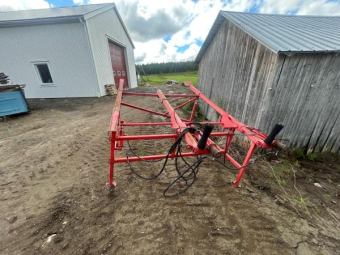 HAKKI FEED 422 UPPLÄGGNINGSBORD Övrigt HAKKI FEED 422 UPPLÄGGNINGSBOR 